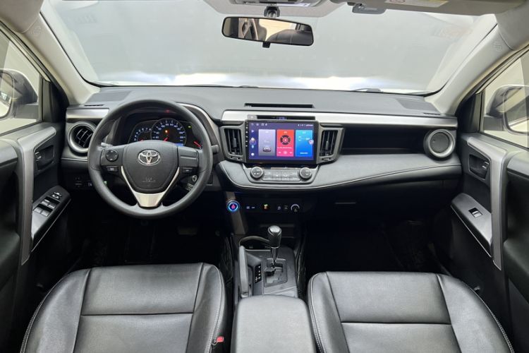 Used Toyota RAV4 2019 2.0L CVT Two-Wheel Drive Pioneer Edition China V Standard Interior 1