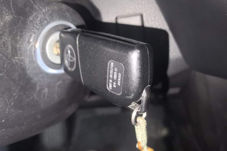 Used Toyota RAV4 2019 2.0L CVT Two-Wheel Drive Pioneer Edition China V Standard Interior 1