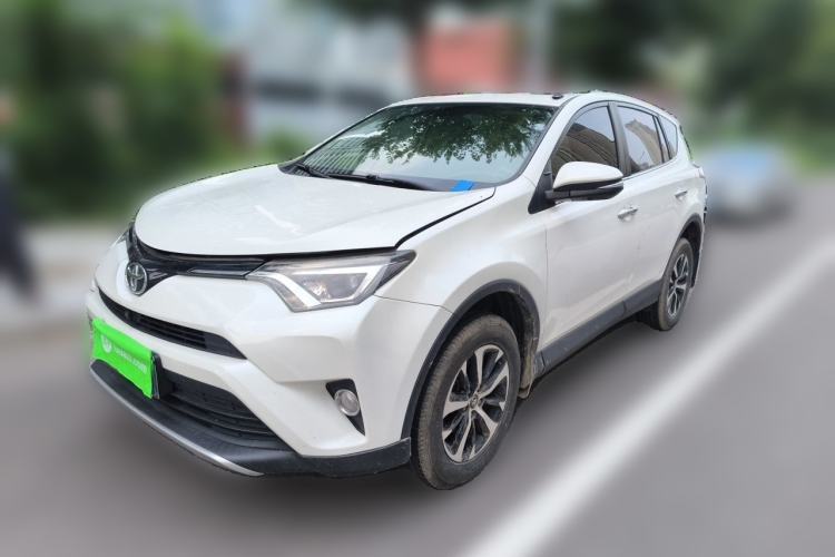 Used Toyota RAV4 2019 2.0L CVT Two-Wheel Drive Comfort Edition China VI Standard Guazi used car, China used car export, Used car for sale, Used Toyota cars, Cheapest cars for sale