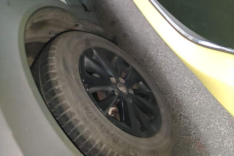 Used Toyota RAV4 2019 2.0L CVT Two-Wheel Drive Fashion X Limited Edition China VI Standard Left Front Wheel Hub