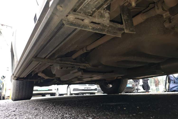 Used Toyota RAV4 2019 2.0L CVT Two-Wheel Drive Fashion X Limited Edition China VI Standard Left Side Sill