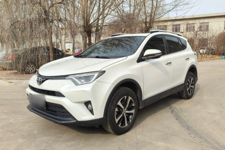 Used Toyota RAV4 2019 2.0L CVT Two-Wheel Drive Luxury Version China VI Standard Guazi used car, China used car export, Used car for sale, Used cars, Cheapest cars for sale