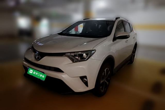 Used Toyota RAV4 2019 2.0L CVT Two-Wheel Drive Pioneer Edition China VI Standard