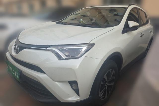 Used Toyota RAV4 2019 2.0L CVT Two-Wheel Drive Comfort Edition China VI Standard
