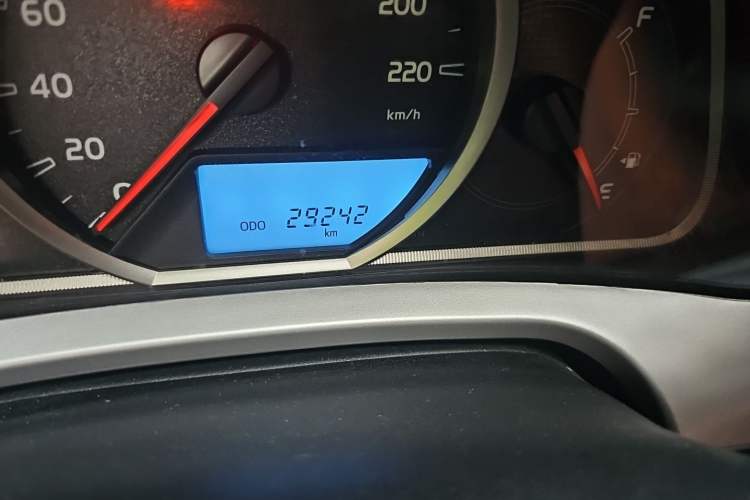 Used Toyota RAV4 2019 2.0L CVT Two-Wheel Drive Pioneer Edition China V Standard Odometer Close Up