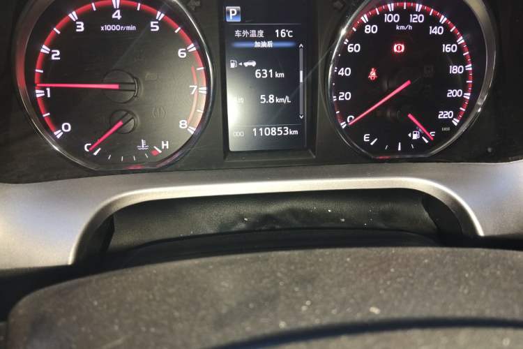 Used Toyota RAV4 2019 2.0L CVT 4x4 New Edition China VI Standard Odometer Close Up