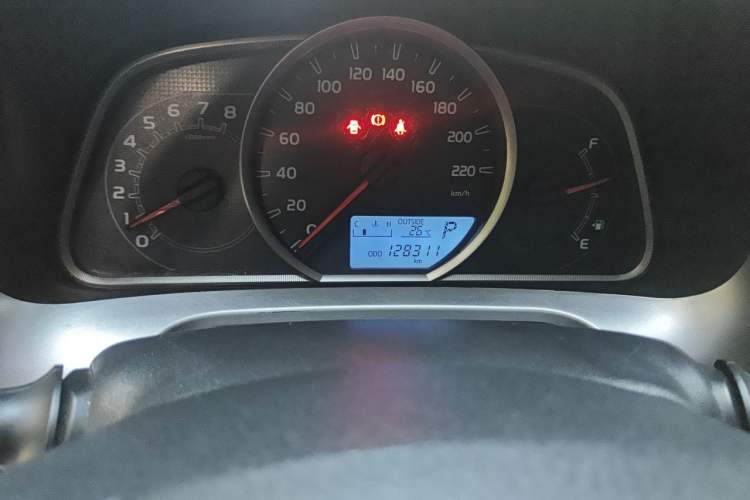 Used Toyota RAV4 2019 2.0L CVT Two-Wheel Drive Pioneer Edition China V Standard Odometer Close Up