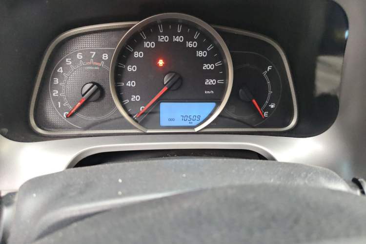 Used Toyota RAV4 2019 2.0L CVT Two-Wheel Drive Pioneer Edition China V Standard Odometer Close Up