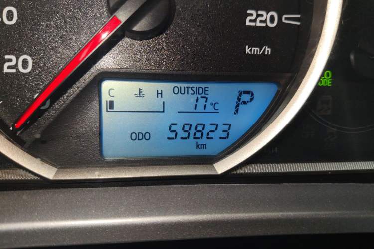 Used Toyota RAV4 2019 2.0L CVT Two-Wheel Drive Pioneer Edition China V Standard Odometer Close Up