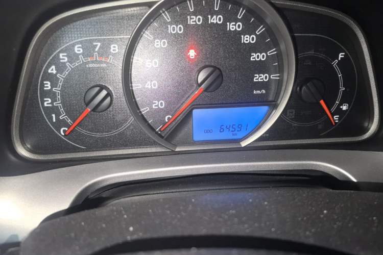 Used Toyota RAV4 2019 2.0L CVT Two-Wheel Drive Pioneer Edition China V Standard Odometer Close Up