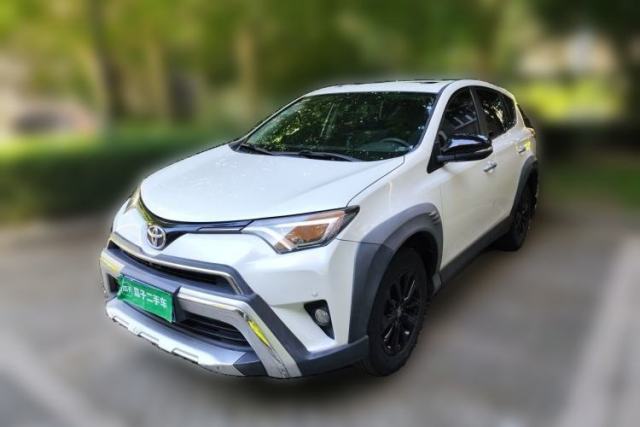 Used Toyota RAV4 2019 2.0L CVT Two-Wheel Drive Fashion X Limited Edition China V Standard