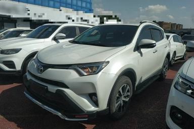 Used Toyota RAV4 2019 2.0L CVT Two-Wheel Drive Luxury Version China VI Standard