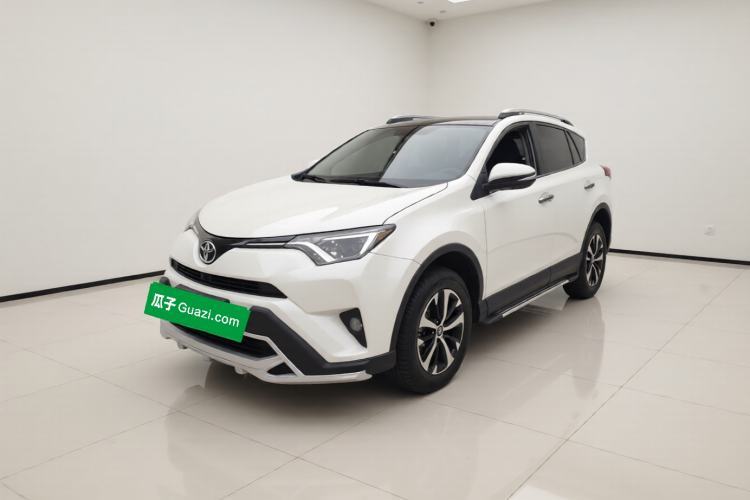 Used Toyota RAV4 2019 2.0L CVT Two-Wheel Drive Luxury Version China VI Standard Guazi used car, China used car export, Used car for sale, Used  cars, Cheapest cars for sale