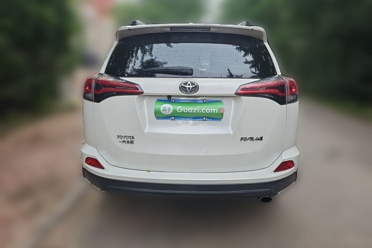 Used Toyota RAV4 2019 2.0L CVT Two-Wheel Drive Pioneer Edition China V Standard Rear