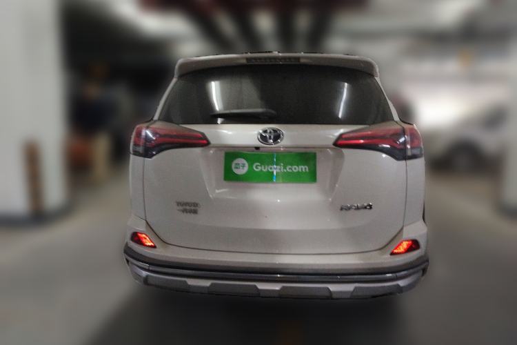 Used Toyota RAV4 2019 2.0L CVT Two-Wheel Drive Fashion X Limited Edition China V Standard Rear