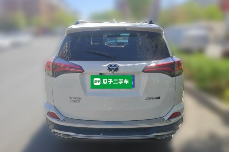 Used Toyota RAV4 2019 2.0L CVT Two-Wheel Drive Pioneer Edition China V Standard Rear