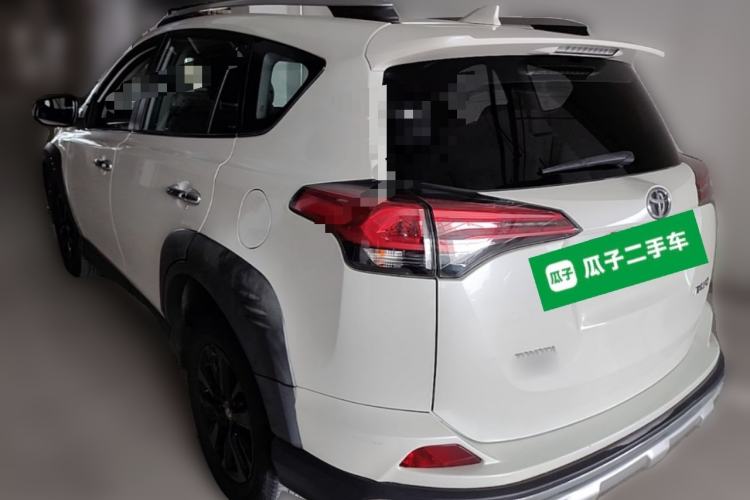 Used Toyota RAV4 2019 2.0L CVT Two-Wheel Drive Fashion X Limited Edition China V Standard Rear Left 45 Deg
