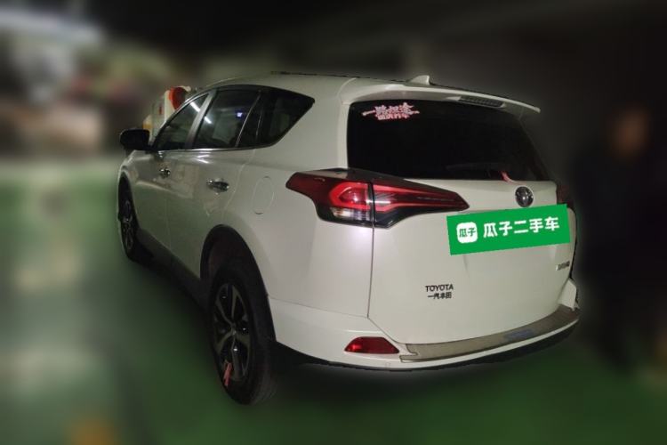 Used Toyota RAV4 2019 2.0L CVT Two-Wheel Drive Comfort Edition China VI Standard Rear Left 45 Deg