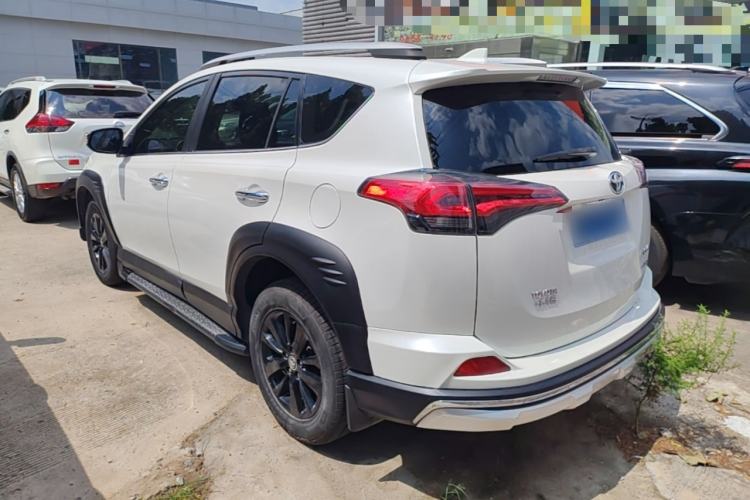 Used Toyota RAV4 2019 2.0L CVT Two-Wheel Drive Fashion X Limited Edition China VI Standard Rear Left 45 Deg