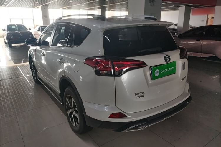 Used Toyota RAV4 2019 2.0L CVT Two-Wheel Drive Pioneer Edition China V Standard Rear Left 45 Deg