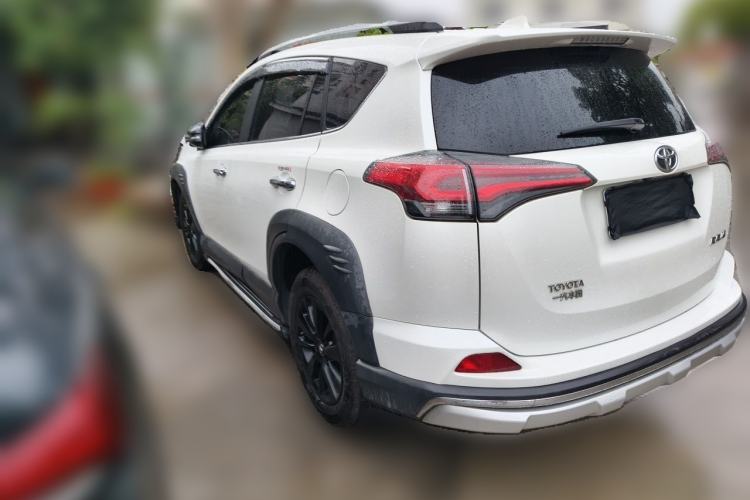 Used Toyota RAV4 2019 2.0L CVT Two-Wheel Drive Fashion X Limited Edition China V Standard Rear Left 45 Deg