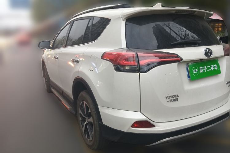 Used Toyota RAV4 2019 2.0L CVT 4x4 New Edition China VI Standard Rear Left 45 Deg