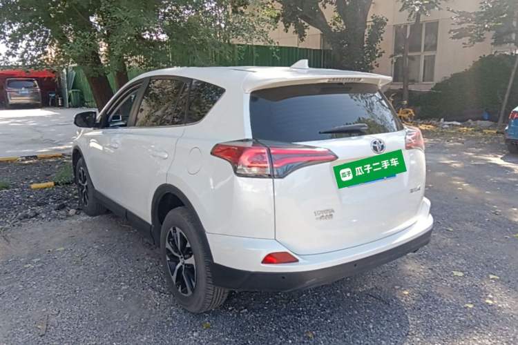 Used Toyota RAV4 2019 2.0L CVT Two-Wheel Drive Pioneer Edition China VI Standard Rear Left 45 Deg