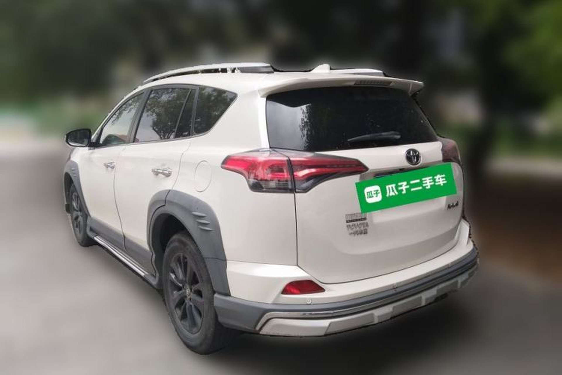 Used Toyota RAV4 2019 2.0L CVT Two-Wheel Drive Fashion X Limited Edition China VI Standard Rear Left 45 Deg
