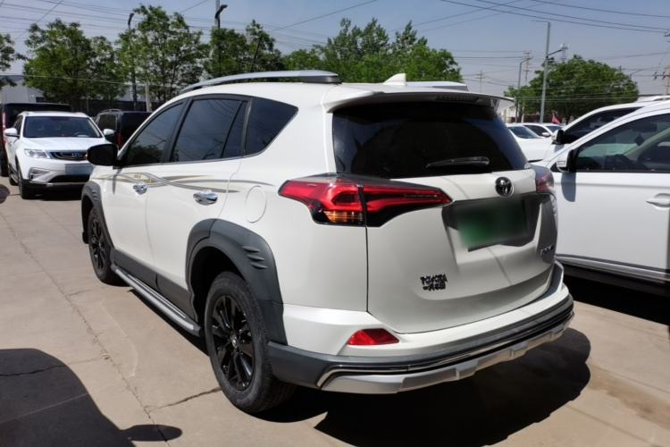 Used Toyota RAV4 2019 2.0L CVT Two-Wheel Drive Fashion X Limited Edition China V Standard Rear Left 45 Deg
