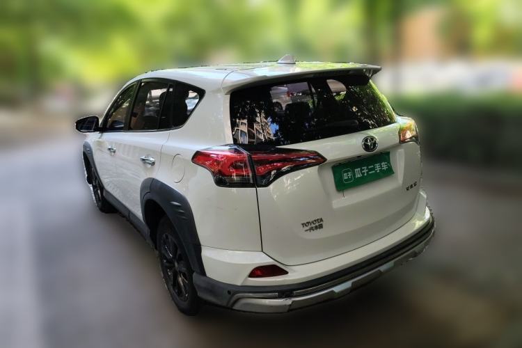 Used Toyota RAV4 2019 2.0L CVT Two-Wheel Drive Fashion X Limited Edition China V Standard Rear Left 45 Deg