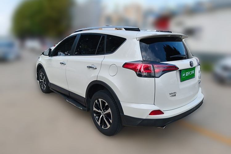 Used Toyota RAV4 2019 2.0L CVT Two-Wheel Drive Comfort Edition China VI Standard Rear Left 45 Deg