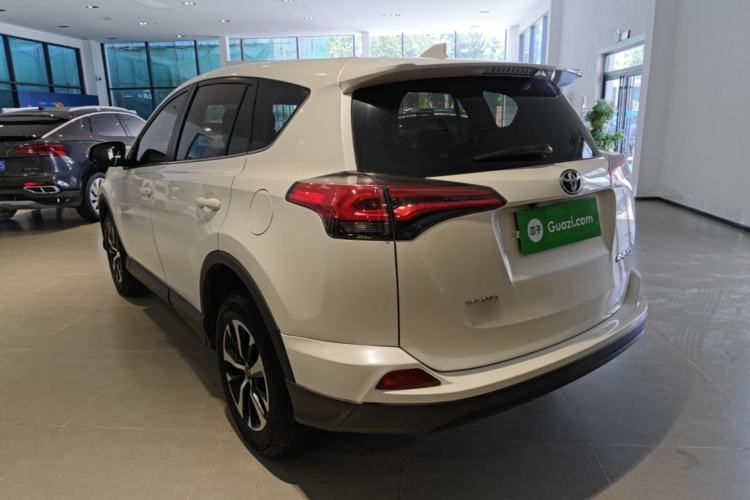 Used Toyota RAV4 2019 2.0L CVT Two-Wheel Drive Pioneer Edition China V Standard Rear Left 45 Deg
