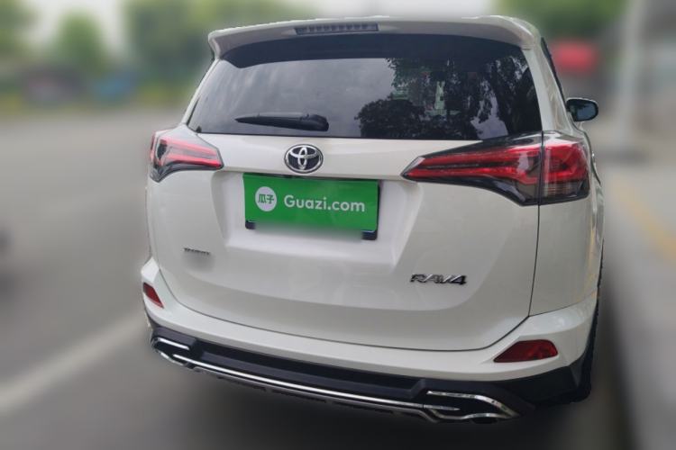 Used Toyota RAV4 2019 2.0L CVT Two-Wheel Drive Pioneer Edition China V Standard Rear