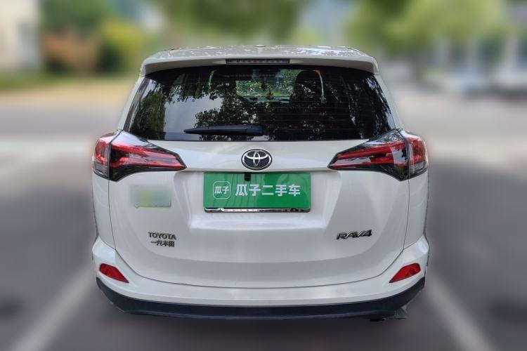 Used Toyota RAV4 2019 2.0L CVT Two-Wheel Drive Pioneer Edition China V Standard Rear