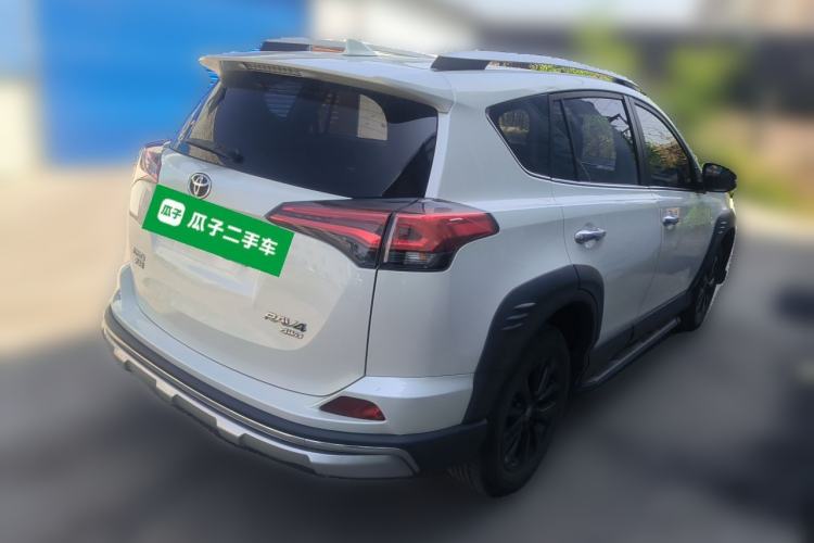 Used Toyota RAV4 2019 2.0L CVT Two-Wheel Drive Fashion X Limited Edition China VI Standard Rear Right 45 Deg