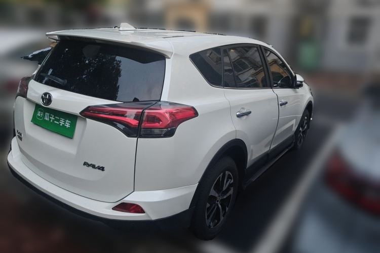 Used Toyota RAV4 2019 2.0L CVT Two-Wheel Drive Pioneer Edition China V Standard Rear Right 45 Deg