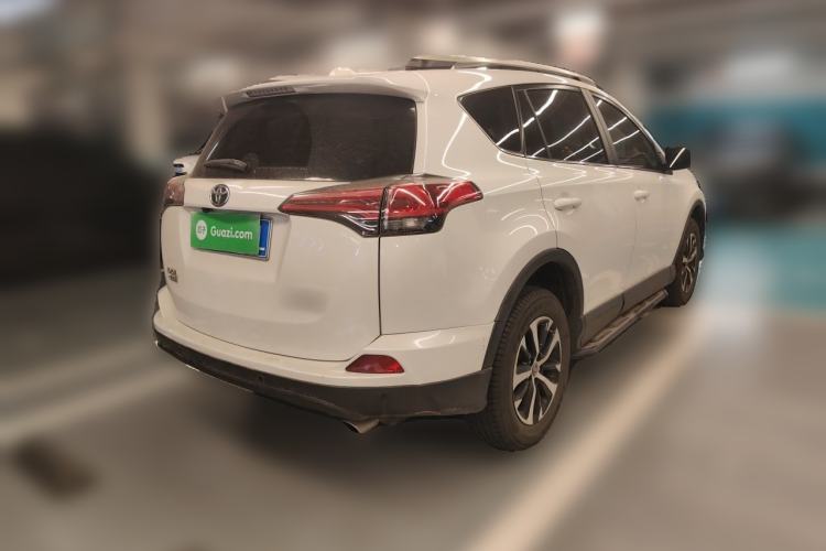 Used Toyota RAV4 2019 2.0L CVT Two-Wheel Drive Pioneer Edition China V Standard Rear Right 45 Deg