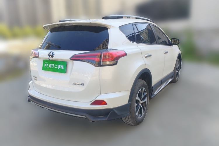 Used Toyota RAV4 2019 2.0L CVT Two-Wheel Drive Comfort Edition China VI Standard Rear Right 45 Deg