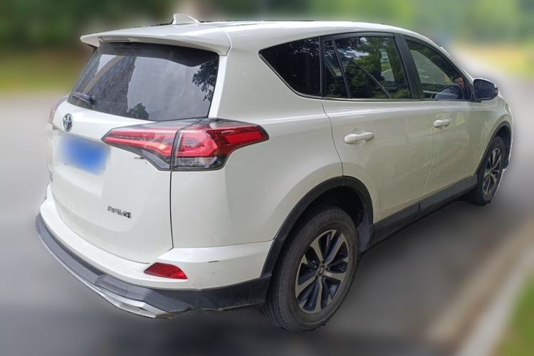Used Toyota RAV4 2019 2.0L CVT Two-Wheel Drive Pioneer Edition China VI Standard Rear Right 45 Deg