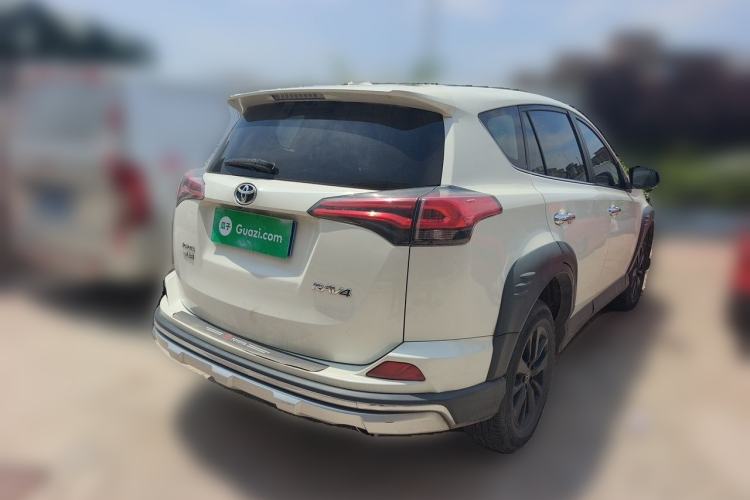 Used Toyota RAV4 2019 2.0L CVT Two-Wheel Drive Fashion X Limited Edition China VI Standard Rear Right 45 Deg