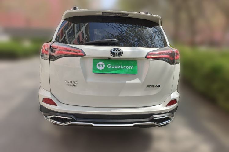 Used Toyota RAV4 2019 2.0L CVT Two-Wheel Drive Pioneer Edition China V Standard Rear