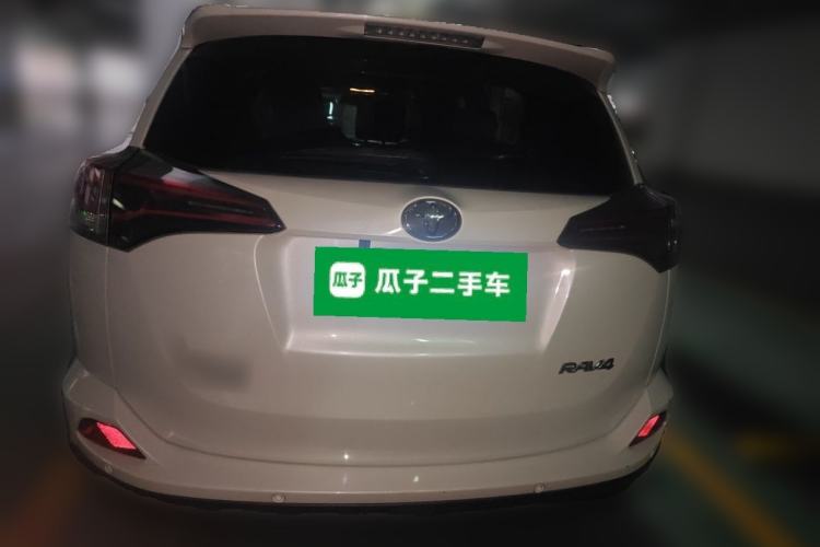 Used Toyota RAV4 2019 2.0L CVT Two-Wheel Drive Pioneer Edition China VI Standard Rear