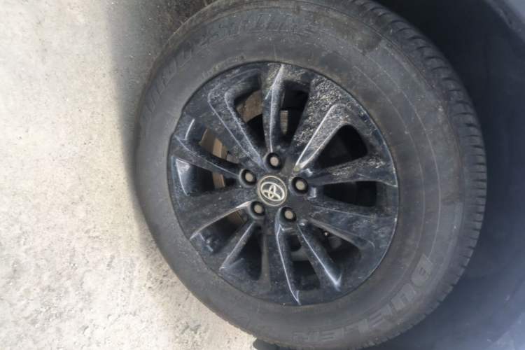 Used Toyota RAV4 2019 2.0L CVT Two-Wheel Drive Fashion X Limited Edition China VI Standard Right Front Wheel Hub