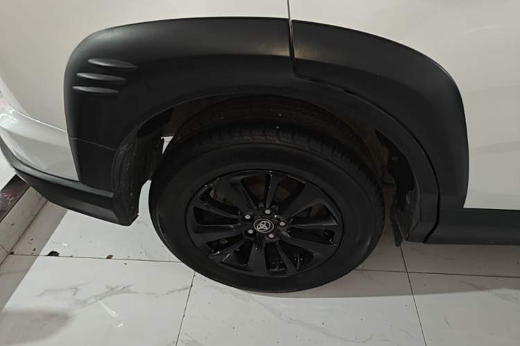 Used Toyota RAV4 2019 2.0L CVT Two-Wheel Drive Fashion X Limited Edition China V Standard Right Rear Wheel Hub