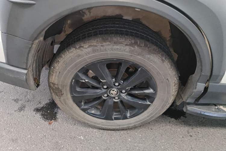 Used Toyota RAV4 2019 2.0L CVT Two-Wheel Drive Fashion X Limited Edition China VI Standard Right Rear Wheel Hub
