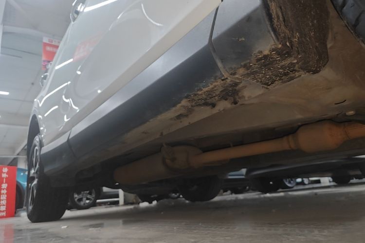 Used Toyota RAV4 2019 2.0L CVT Two-Wheel Drive Luxury Version China VI Standard Right Side Sill