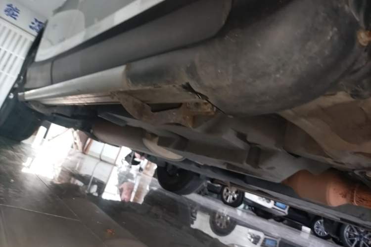 Used Toyota RAV4 2019 2.0L CVT Two-Wheel Drive Pioneer Edition China V Standard Right Side Sill