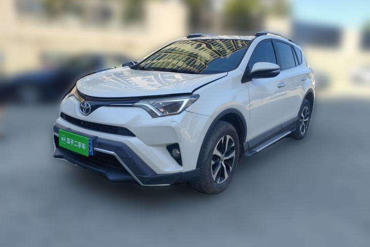 Used Toyota RAV4 2019 2.0L CVT Two-Wheel Drive Comfort Edition China VI Standard Guazi used car, China used car export, Used car for sale, Used Toyota cars, Cheapest cars for sale