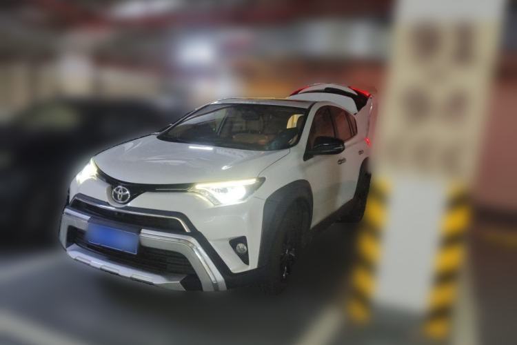 Used Toyota RAV4 2019 2.0L CVT Two-Wheel Drive Fashion X Limited Edition China V Standard Guazi used car, China used car export, Used car for sale, Used cars, Cheapest cars for sale