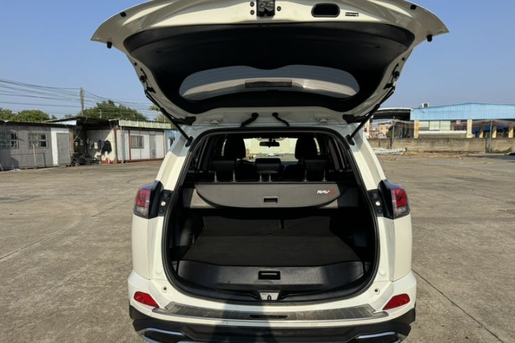 Used Toyota RAV4 2019 2.0L CVT Two-Wheel Drive Pioneer Edition China V Standard Trunk